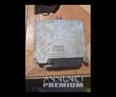 RENAULT CLIO 1 1.2i CALCULATEUR MOTEUR ECU S111730