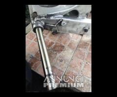 FORCELLONE POSTERIORE - SWINGARM YAMAHA R6 98 02