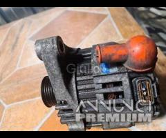 23100ap000 ALTERNATORE NISSAN Micra k11 lr165-714