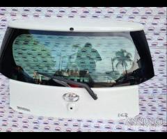 Portellone posteriore bianco toyota Iq anno 2009 - 14