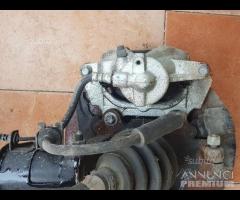 Sospensione lato sinistro fiat 500L diesel 1.3