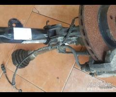 Sospensione lato sinistro fiat 500L diesel 1.3 - 6