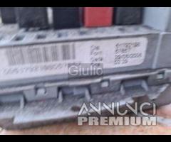 51792198 SCATOLA FUSIBILI LANCIA YPSILON (843) (20