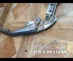 MANIGLIONE POSTERIORE PASSEGGERO SUZUKI BURGMAN 40