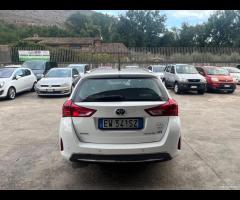 Toyota Auris Touring Sports 1.8 Hybrid Active Plus