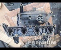 Collettore di aspirazione Ford Fiesta 5 2S6U9424CB