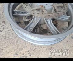 CERCHIO RUOTA ANTERIORE PEUGEOT SATELIS 500 2007 2 - 17