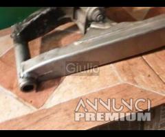 Forcellone posteriore Swingarm Honda Dominator NX