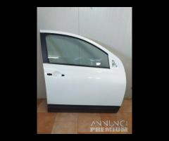 Porta anteriore destra Nissan Qashqai+2 2011