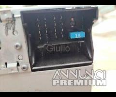 RICAMBI USATI AUTORADIO OPEL Zafira B 2006 codice