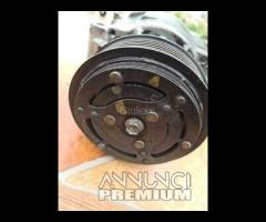 RICAMBI USATI 5a7975600  /  517469310 COMPRESSORE