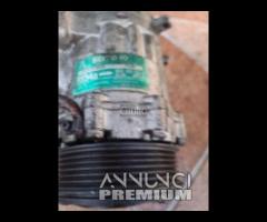 6n0820803a COMPRESSORE A/C VOLKSWAGEN Polo 3° Seri