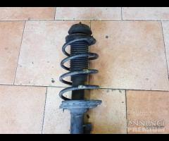 Sospensione lato passeggero hyundai I20 2011 - 9