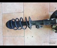 Sospensione lato passeggero hyundai I20 2011 - 15