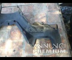 CARENA MANUBRIO ANTERIORE PIAGGIO X9 AMALFI 180 20 - 8