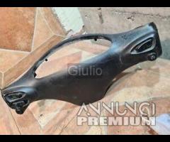 CARENA MANUBRIO POSTERIORE PIAGGIO LIBERTY 125 199