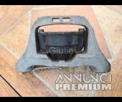 P112d supporto motore ford focus