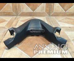 CARENA MANUBRIO ANTERIORE HULL HANDLEBAR FRONT Suz