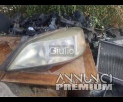 FARO ANTERIORE SINISTRO 24439602 LH OPEL ASTRA 1.7