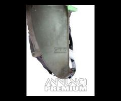 CARENA FIANCHETTO DESTRO APRILIA SCARABEO  500 200