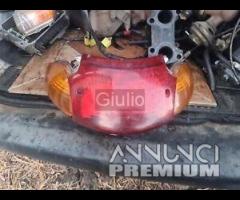 PLASTICA FANALINO POSTERIORE STOP ROSSA HONDA SH 1