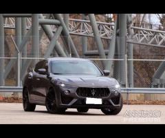 Ricambi maserati levante #524 - 1