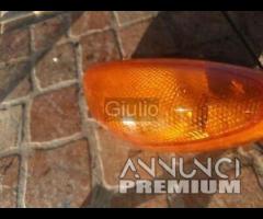 FRECCIA ANTERIORE SINISTRA SUZUKI GSX-F W K3 750 1