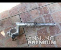 SEMIMANUBRIO MANUBRIO DESTRO HANDLEBAR HONDA NSR 1