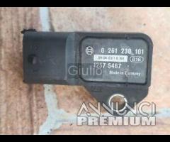 12575467 SENSOR OPEL CORSA D 2007 0261230101 dorso