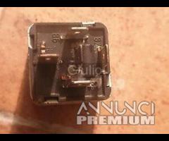 START RELAY PIAGGIO 30A PI.641933 ex 58099R ex 583