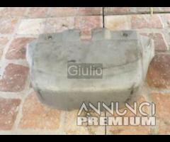 COPERCHIO VANO BATTERIA PER BEVERLY 125 200 250 30