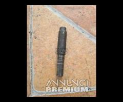 Perno pinza freno posteriore Yamaha  Yzf R125 125