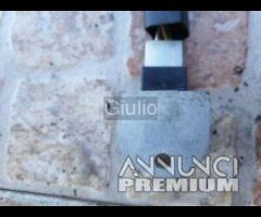 rEGOLATORE DI TENSIONE SYM \\tSymphony 4T \\t125 \