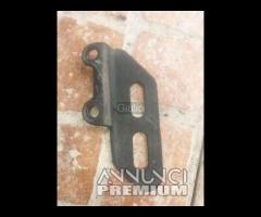 CARTER PROTEZIONE POMPA FRENO POSTERIORE APRILIA R