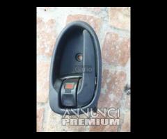 692060D90 MANIGLIA INTERNA PORTA POSTERIORE SINIST