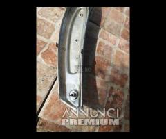 FIANCHETTO POSTERIORE SX PIAGGIO BEVERLY 125 2007-