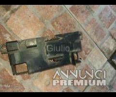 Supporto Batteria originale  Yamaha 600 FZ6 2007 v