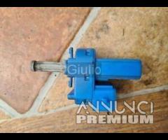 FORD FOCUS 98-04 INTERRUTTORE AZIONAMENTO PEDALE F