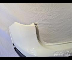 Paraurti posteriore bianco nissan qashqai 2014