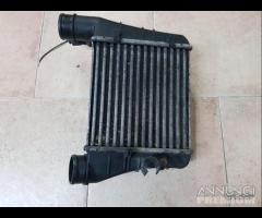 Radiatore intercooler Audi A4 anno 2007 2.0 diesel - 3