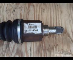 Semiasse lato guida bmw X3 E83 2.0 diesel 2007 - 2