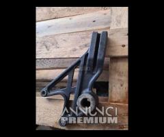 SUPPORTO PINZA FRENO POSTERIORE SUZUKI DR 650