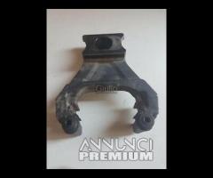 supporto pinza freno posteriore  yamaha yzf r1 - 2