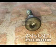 Bulloni perni fissaggio dischi freno Bolt front br