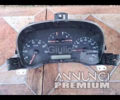 46812961 9 90689 QUADRO STRUMENTI FIAT Punto Berli