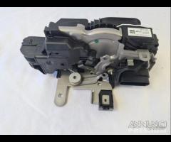 31440390 serratura anteriore destra Volvo V40 - 2