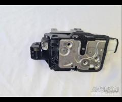 31440390 serratura anteriore destra Volvo V40 - 17