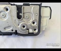 31440390 serratura anteriore destra Volvo V40 - 19