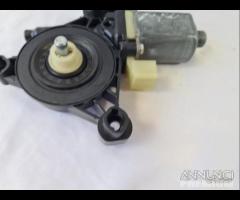 5Q0959801B motorino alzavetro lato guida A3 2015 - 11