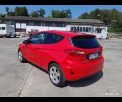 Ford Fiesta 1.5 TD 2 Posti Van 2021 215000KM